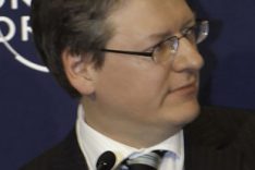 László_Andor, Comisario europeo de empleo, asuntos sociales e inclusión - INEAF