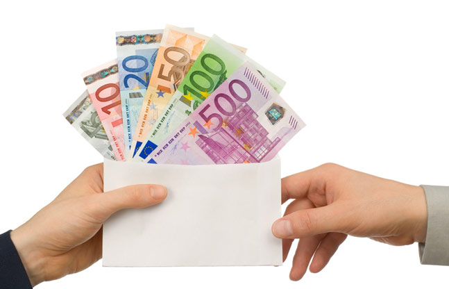 Entrada en vigor de la limitación de pagos en efectivo a 2.500 €